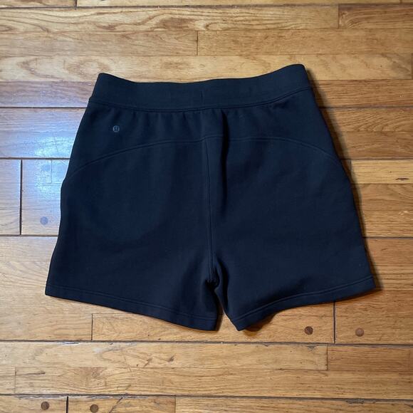 Lululemon Scuba High-Rise Short 5" - Picture 9 of 16